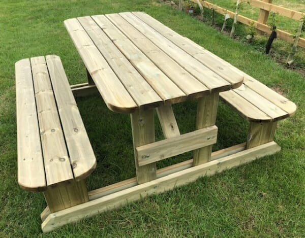 Timber H-frame wooden picnic table with rounded edges