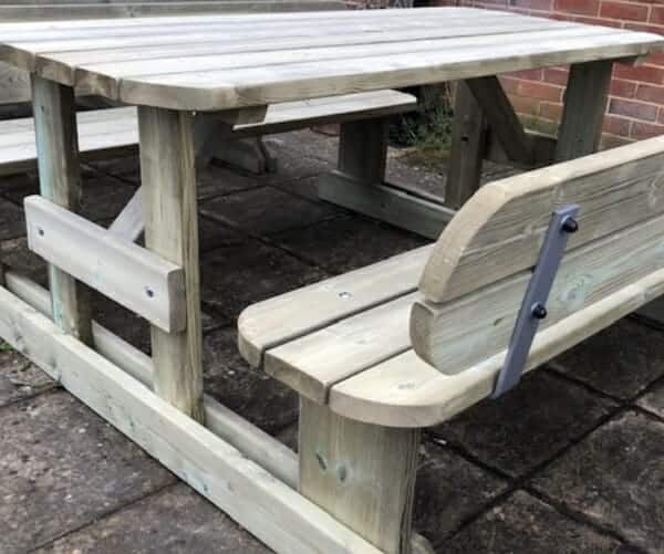 H-frame wooden 8 seater picnic bench with seat backs